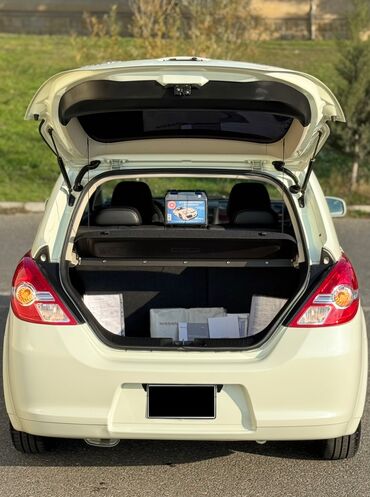 Nissan: Nissan Tiida: 1.5 l | 2011 il Hetçbek — 6