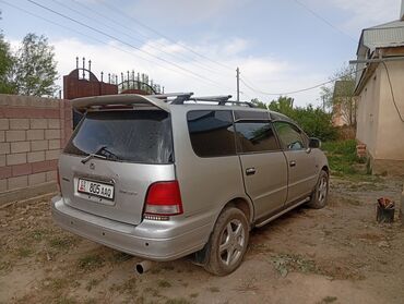 мерседес брабус: Минивэн Honda Odyssey серебристого цвета. Оборудован рейлингами на