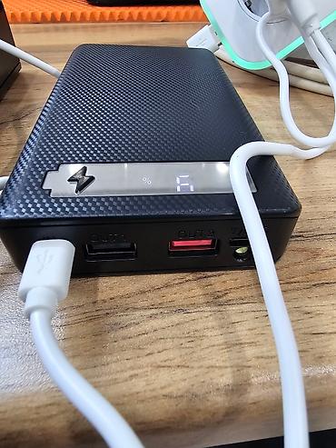 power case: Продаю павер банки с настоящей ёмкость 1. На 6 элементов с быстрой — 4