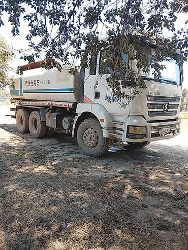 маз водовоз: Водовозный автомобиль Shaanxi (Shacman) X3000/M3000, 6x4. - Шасси — 2