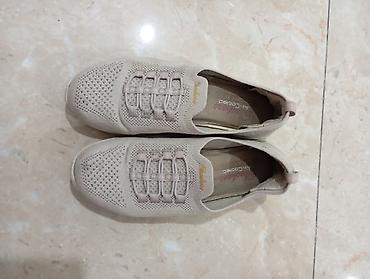 Женская обувь: Кроссовки, 36.5, Skechers, Б/у, цвет - Бежевый, Самовывоз, Платная доставка — 1