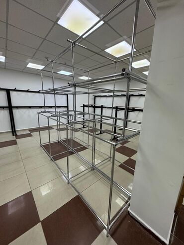 Стеллажи: Островные каркасы/чтилажи/столы для выкладки товара из хромированной — 8