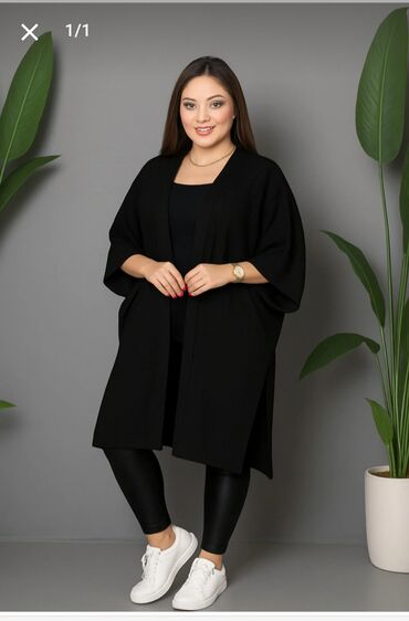 женские кофты со шнуровкой: Qadınlar üçün qara kimono/kardiqan - Rəng: tam qara - Kəsim