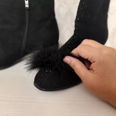 Туфли: Продаю женскую обувь фото 1-3: туфли лаковые с пряжкой, фабричный — 6