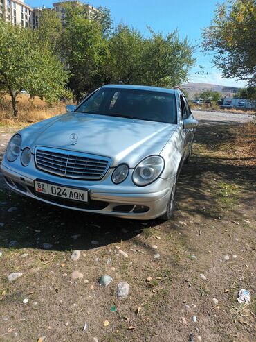 автомобиль дешевле: Mercedes-Benz C-Class: 2004 г., 2.2 л, Автомат, Дизель, Седан