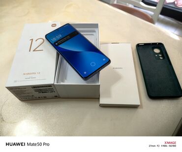 Xiaomi: Xiaomi, 12, Б/у, 128 ГБ, цвет - Голубой, 2 SIM, eSIM