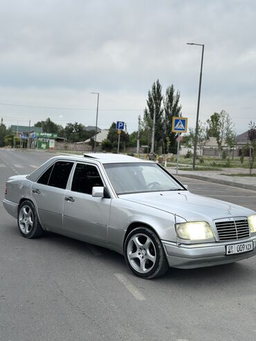 лобовое стекло на мерс 210: Mercedes-Benz E-Class: 1995 г., 2.8 л, Механика, Бензин, Седан