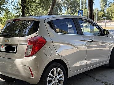 spark 2018: Chevrolet Spark: 2018 г., 1 л, Автомат, Бензин, Хэтчбэк — 4