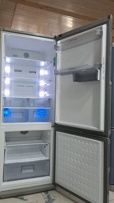 talberg soyuducu: Alt kamerinli iki qapılı soyuducu - Rəng: inox (paslanmayan polad