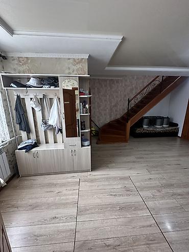 дом кут: 🏡 Продаётся 2-этажный дом в жилмассиве Биримдик Кут Просторный — 3
