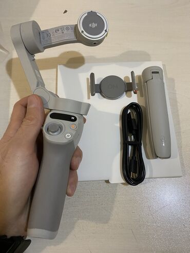 Telefon üçün stabilizatorlar: DJI Osmo Mobile SE – smartfonlar üçün 3 oxlu stabilizator — 3