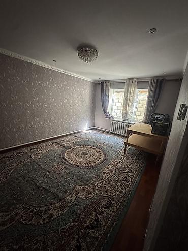 прадаю дом ак босого: 6 комнат, 80 м², 8 соток, Бишкек, Собственник — 2
