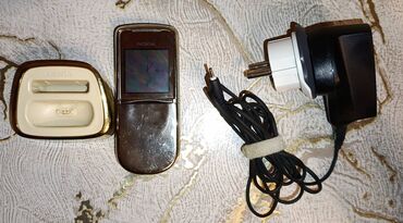 Nokia: Nokia 8 Sirocco, rəng - Qızılı, Düyməli — 13