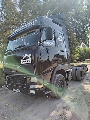 электро грузовой: Тягач, Volvo, Шторный — 1
