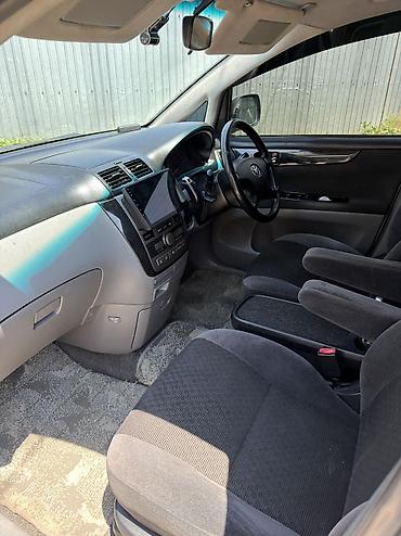 toyota celika: Toyota Ipsum: 2003 г., 2.4 л, Автомат, Газ, Минивэн — 8