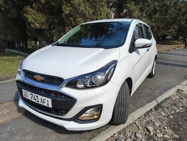 chevrolet трейлблейзер: Chevrolet Spark: 2019 г., 1 л, Вариатор, Бензин, Хэтчбэк