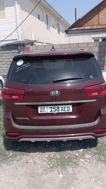 машина алмашам: Kia Carnival: 2018 г., 2.2 л, Автоматтык, Дизель, Вэн/Минивэн