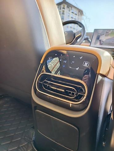 Другие детали салона: Электромобиль LEAPMOTOR — интерьер и мультимедиа премиум-класса — 11