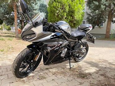 для бензина: Спортбайк CFMoto, 250 куб. см, Бензин