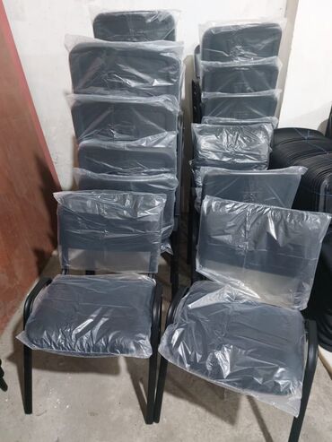 Ofis dəst mebeli: Yazi masasi 2 neferlik 40 azn Yazi masasi tek neferlik 30 azn. tek — 7