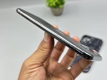 iphone red 7: IPhone 11 Pro, Б/у, 256 ГБ, Серебристый, Чехол, 76 % — 3