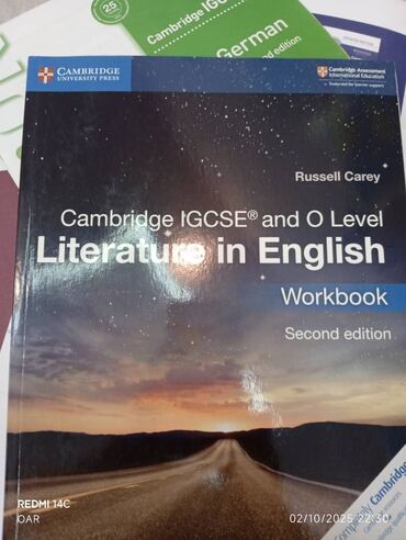 informatika kitabi: IGCSE Cambridge Literature in English Workbook kitabı