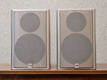 Zvučnici i stereo sistemi: Canton LE 102 – par kompaktnih dvosistemskih bookshelf zvučnika - — 2