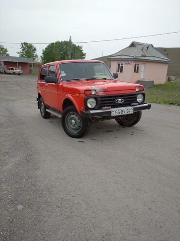 niva teker satisi: VAZ (LADA) 4x4 Niva: 1.7 l | 1984 il | 15000 km Ofrouder/SUV