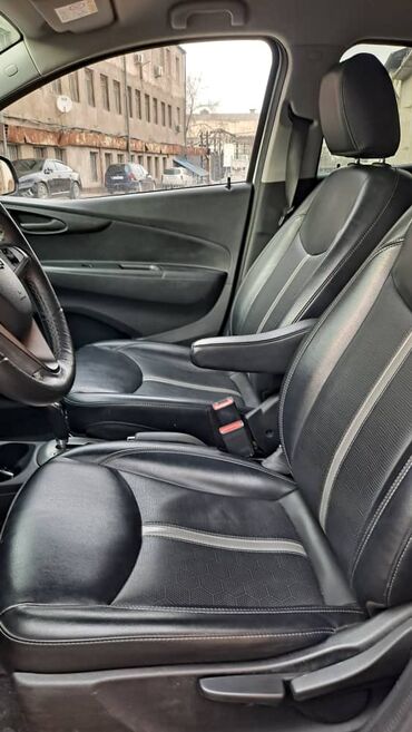 Chevrolet: Chevrolet Spark: 2021 г., 1 л, Автомат, Бензин, Хэтчбэк — 14