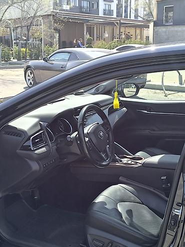 бмв х5 2015: Toyota Camry: 2020 г., 2.5 л, Гибрид, Седан — 9