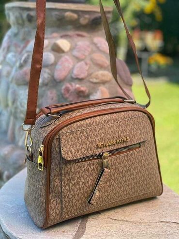 Sportske torbe i rančevi: Markirane torbe i rancevi na lalafo.rs — 28 Sportske torbe i rančevi: Markirane torbe i rancevi — 28