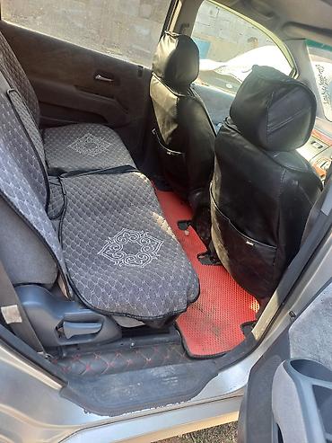 пинин ио: Honda Odyssey: 2001 г., 2.3 л, Автомат, Газ, Минивэн — 4