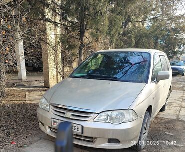 ноокат машина: Honda Odyssey: 2002 г., 2.3 л, Автомат, Бензин, Вэн/Минивэн