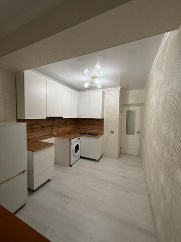 киркомстром квартиры: 2 комнаты, 50 м², Индивидуалка, 2 этаж, Евроремонт