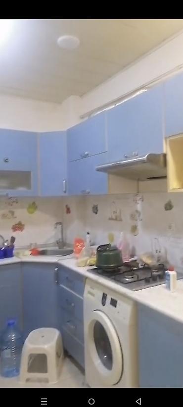 sovetskide kiraye evler: Elmlər akademiyası metrosu yaxınlığında 5/2- mərtəbə 2- otaqlı mənzi — 3
