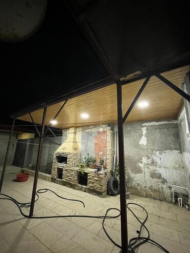 Həyət evləri və villaların satışı: Binəqədi qəs. 3 otaqlı, 110 kv. m, Yeni təmirli — 4