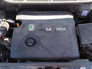 sm auto varvarin: POKLOPAC MOTORA ZA ŠKODA FABIA OD 1999. DO 2007. GOD. | Polovni — 3