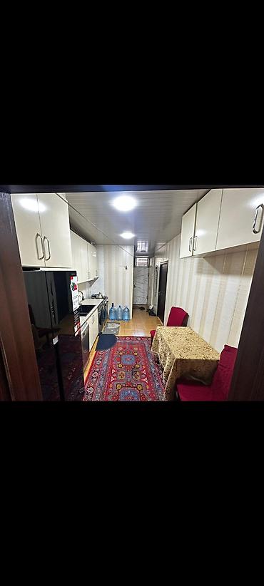 ev menzil: 3 otaqlı mənzil – geniş və işıqlı - Planlaşdırma: uzun dəhliz, I — 7