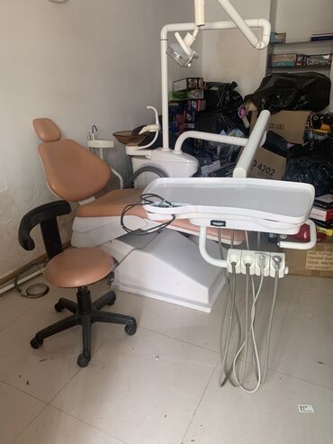 Tibbi avadanlıq: Stomatoloji kreslo və unit komplekti - Rəng: açıq narıncı oturacaq və — 4