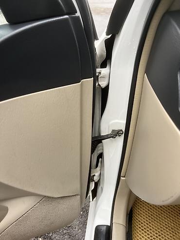 Toyota: Toyota Allex: 2004 г., 1.5 л, Типтроник, Бензин, Хэтчбэк — 16