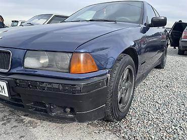 BMW: BMW 3 series: 1992 г., 1.8 л, Механика, Седан — 1