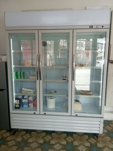 новый витринный холодильник: Кондитерские, Новый