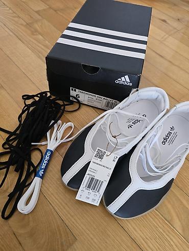 baletka: Baletkalar, Adidas, Ölçü: 37, rəng - Qara, Yeni — 2