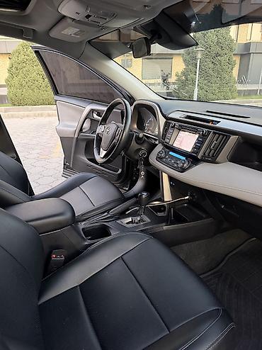 Toyota: Toyota RAV4: 2017 г., 2.5 л, Автомат, Бензин, Кроссовер — 10