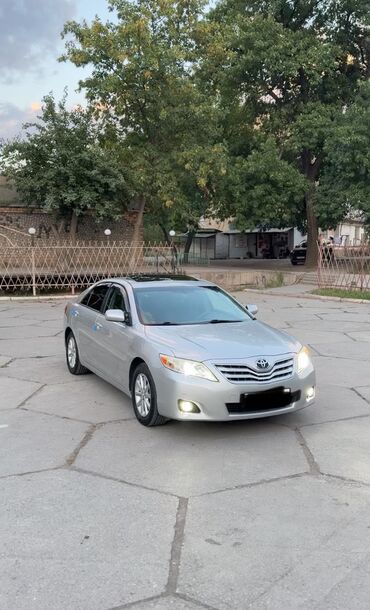 бу газовое оборудование: Toyota Camry: 2010 г., 2.5 л, Автомат, Бензин, Седан