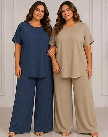 solid 2 0 heets: Komplet manica kratak rukav i sirkke pantalone – plus size. - — 2