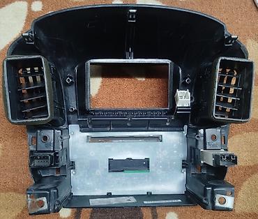 Панели, обшивки: Центральная консоль Toyota 1998 г., Б/у, Оригинал, Япония — 3