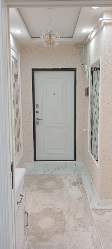 Куплю квартиру: Гянджа, 3 комнаты, Вторичка, 71 м²