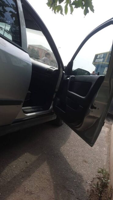 Opel: Opel Astra: 2 l | 1999 il 300100 km Hetçbek — 10