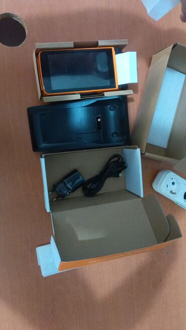 printer adapter: Bu, nağdsız ödənişlər üçün nəzərdə tutulmuş "SUNMI P2" ağıllı ödəniş